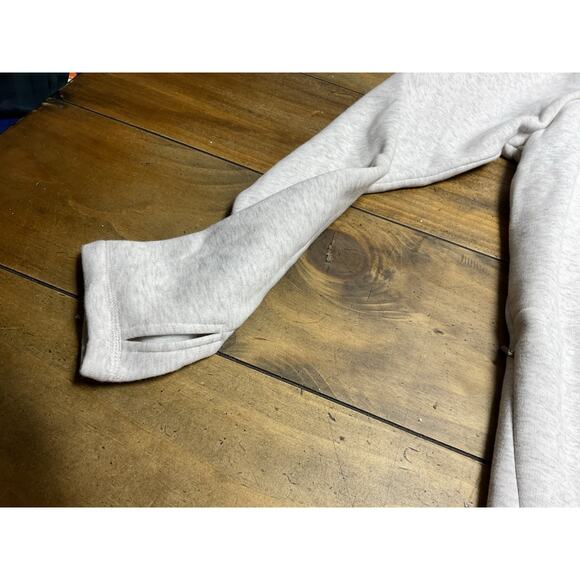 Athleta Women’s Size Medium Cozy Karma Asym Pullover Sweatshirt Gray NWT - Picture 3 of 14